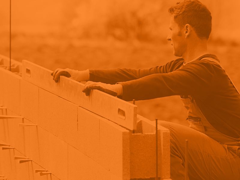 Terreno e Construção